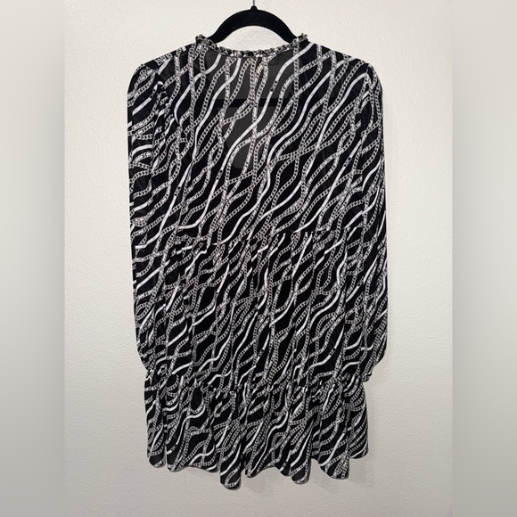 Michael Kors Status Print Georgette Babydoll Dress - Picture 4 of 5